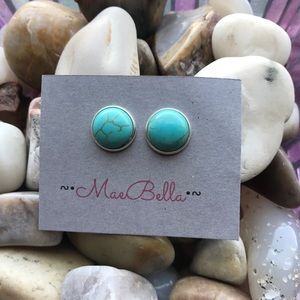 Turquoise round stud